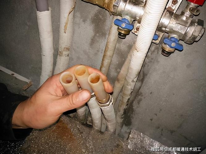 地暖不热？刨开“老生常谈”，我们从侧面对它进行一次CT扫描